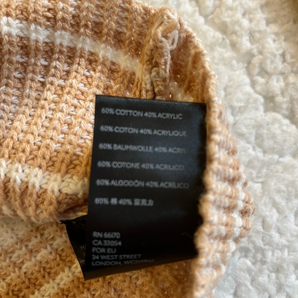 Urban Outfitters cropped turtleneck sweater - Picture 7 of 11